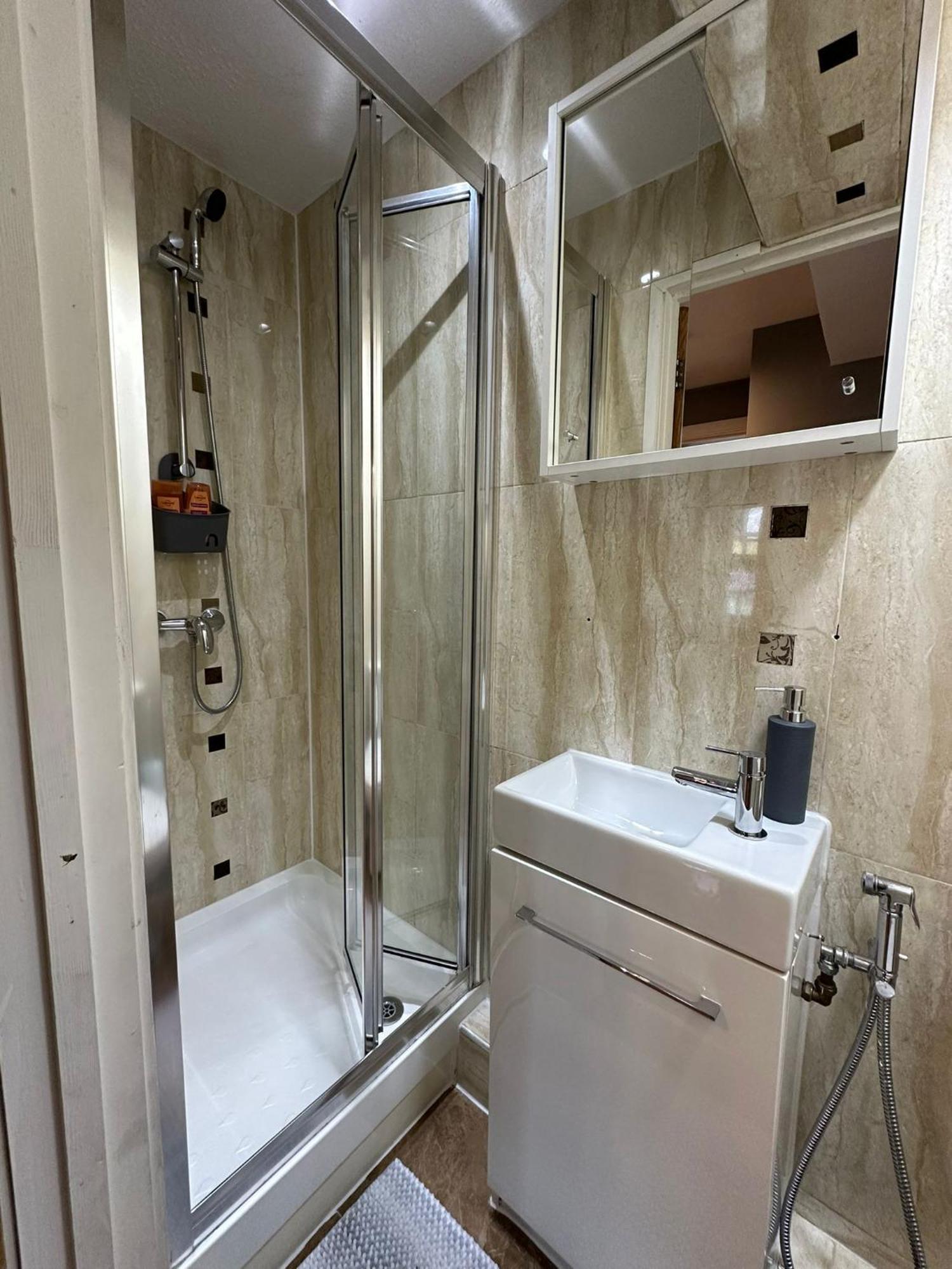 Lovely 2 Bedrooms Apartment Λονδίνο Εξωτερικό φωτογραφία